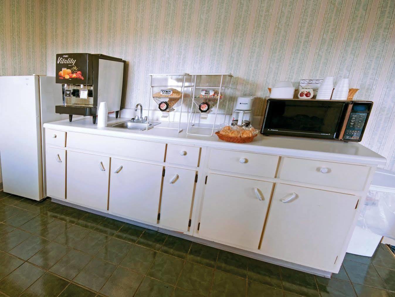 Americas Best Value Inn - Roxboro Zewnętrze zdjęcie